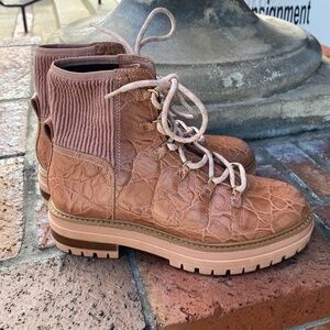 Louise et Cie boots size 7.5